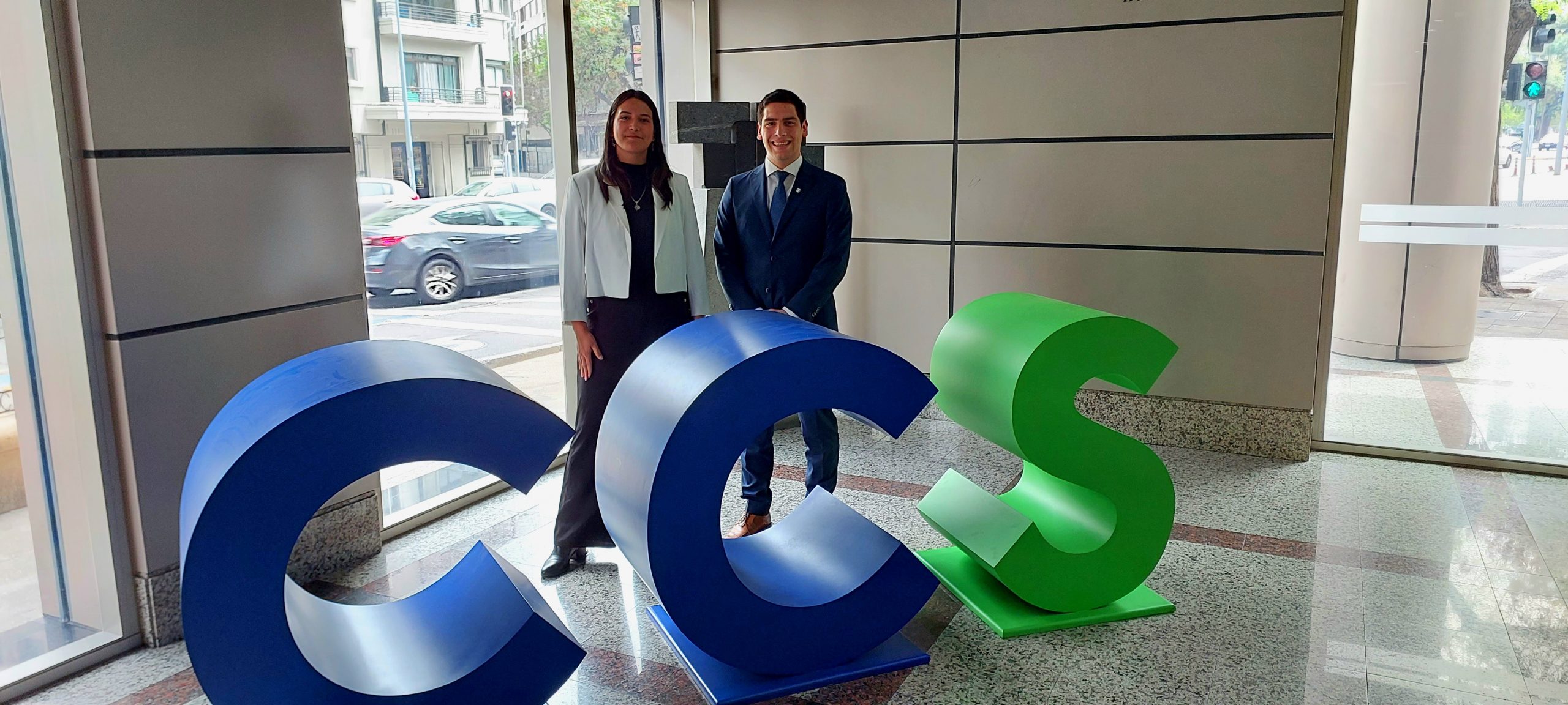 Por primera vez, estudiante de la Universidad de Concepción realiza una pasantía en el CAM Santiago