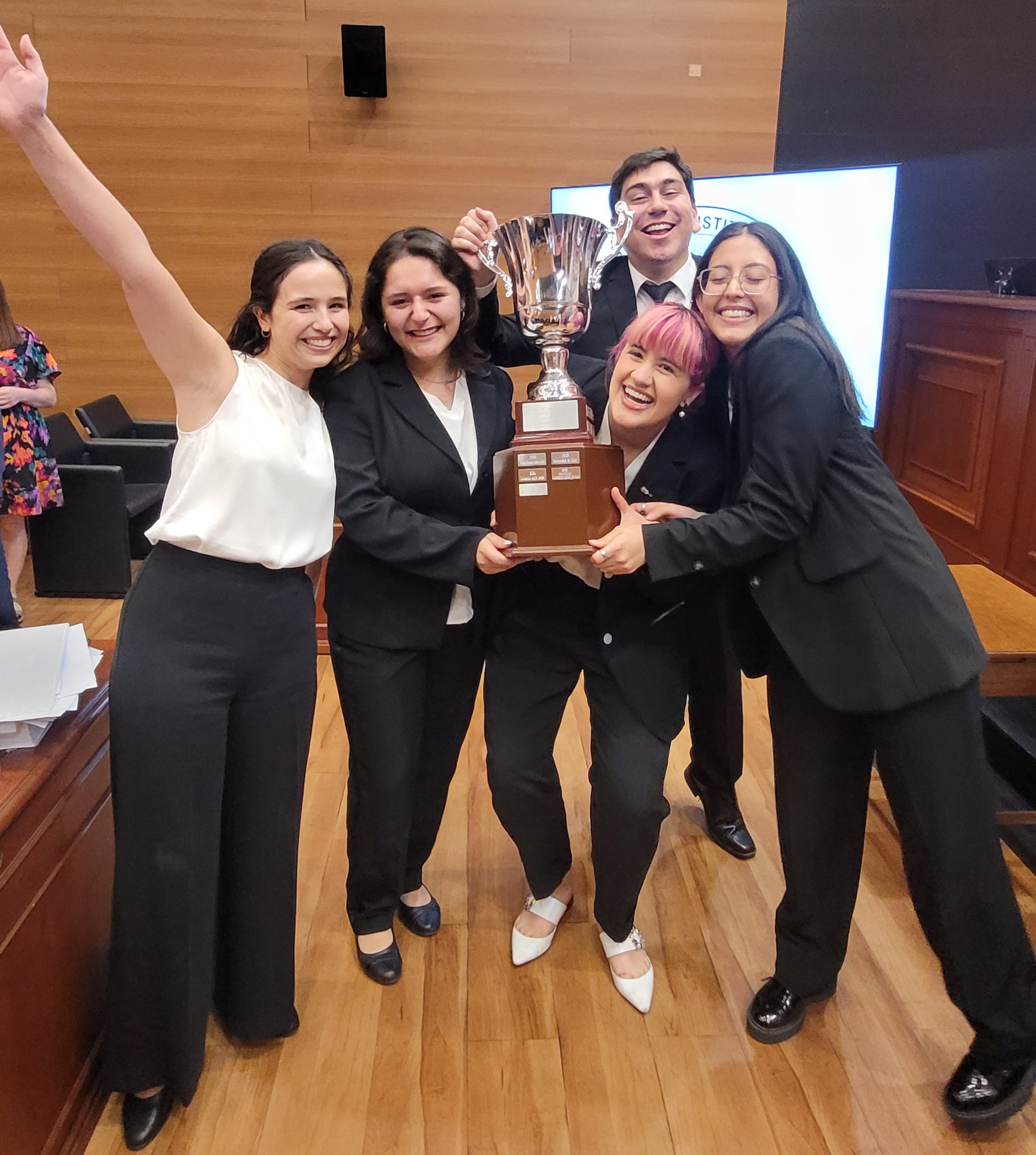 Universidad de Chile se consagra como ganadora de la fase nacional de la «Philip C. Jessup International Law Moot Court Competition» 2024