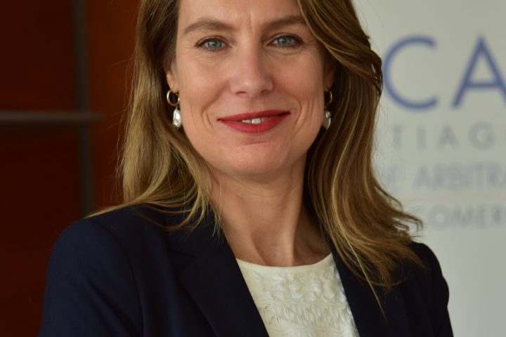 Ximena Vial Valdivieso asume como nueva Directora Ejecutiva del CAM Santiago